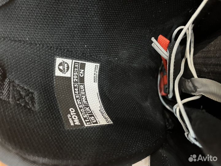 Сноубордические ботинки новые