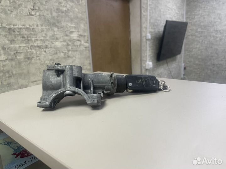 Замок зажигания Фольксваген Пассат Б5