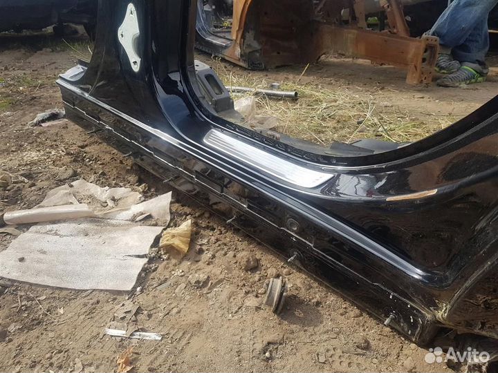 Порог со стойкой левый mercedes-benz