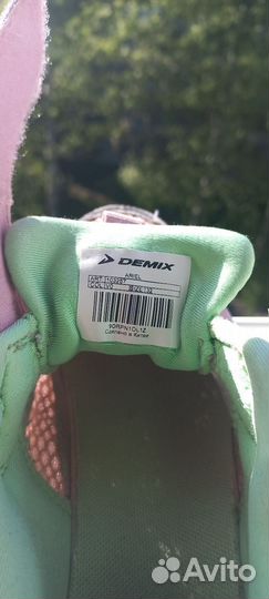 Кроссовки для девочки