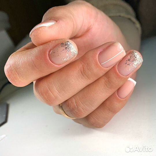 Маникюр и педикюр