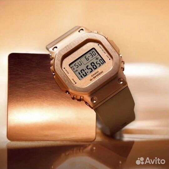 Часы Casio G-Shock GM-S5600UBR-5