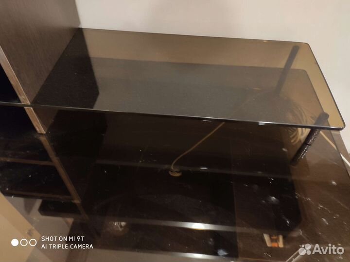 Компьютерный стол стеклянный