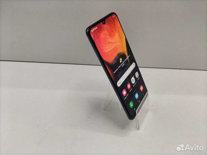 Samsung Galaxy A50, 4/64 ГБ