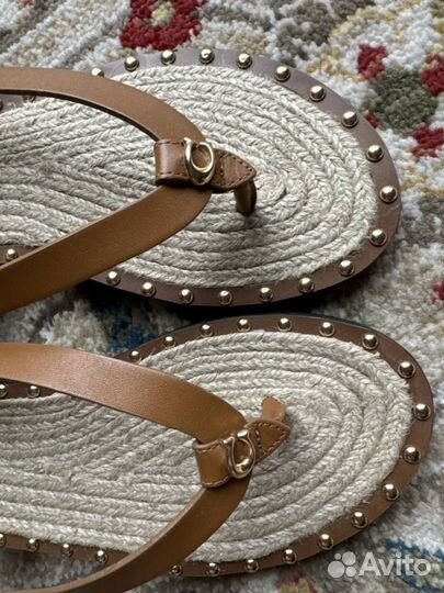 Сандалии Coach