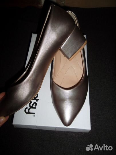 Туфли кожаные женские 39 размер