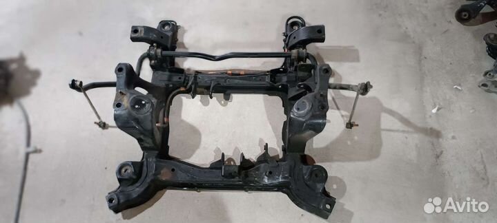 Подрамник двигателя Suzuki GrandVitara JT.Оригинал