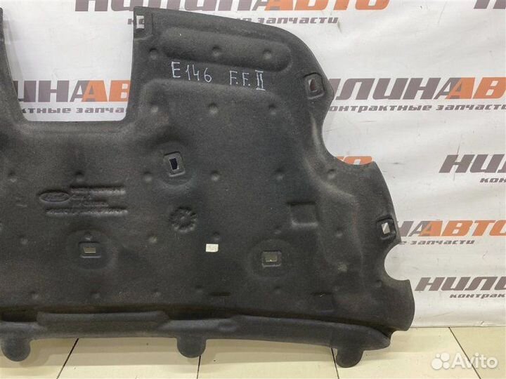 Шумоизоляция капота Ford Focus 2 хэтчбек 1.6 shda