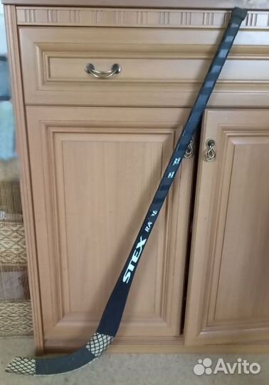 Клюшка для хоккея с мячом