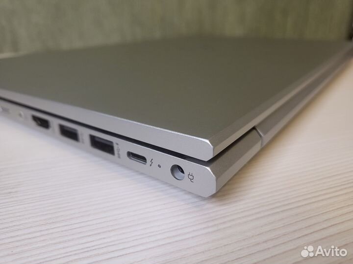 Ноутбук HP EliteBook 650