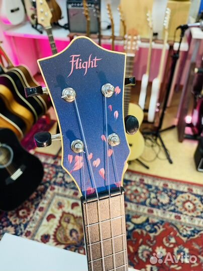 Укулеле Flight (+Чехол)