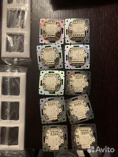 Розетки и выключатели с рамками legrand valena