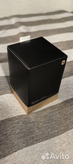 Беспроводная зарядка Xiaomi Wireless Charging Stan