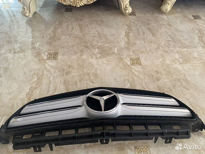 Решетка радиатора Mercedes-Benz E-Class W213 2019