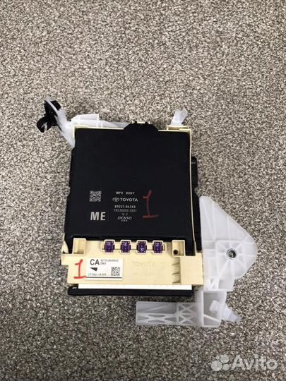 Блок электронный Toyota Camry V70 A25A
