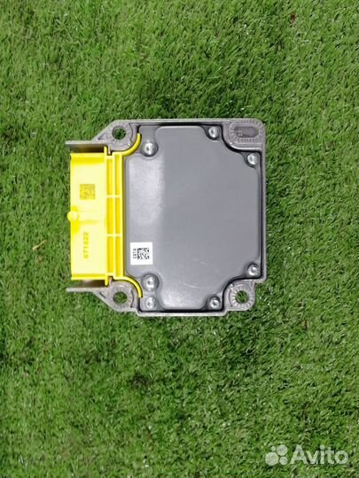 Блок управления AirBag Audi A3 8P 8P