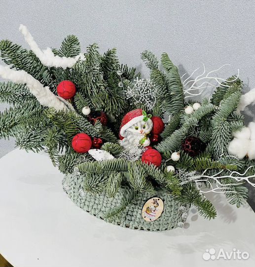 Новогодний буке из нобилиса живая ель