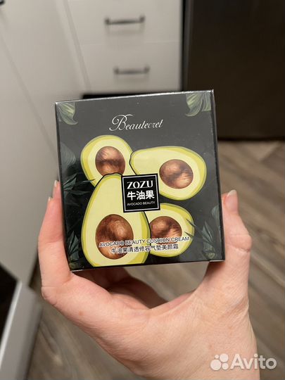 Косметические средства и повязки на голову