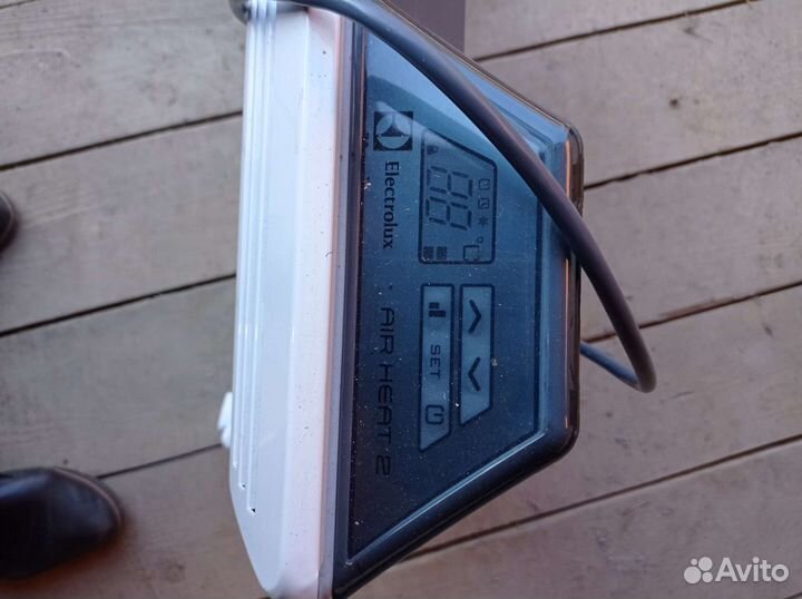 Инфрокрасный конвектор Электролюкс