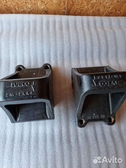 Кронштейн крепления рессоры