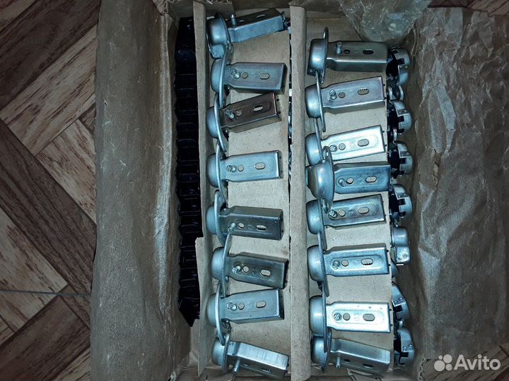 Фурнитура мебельная Советского производства