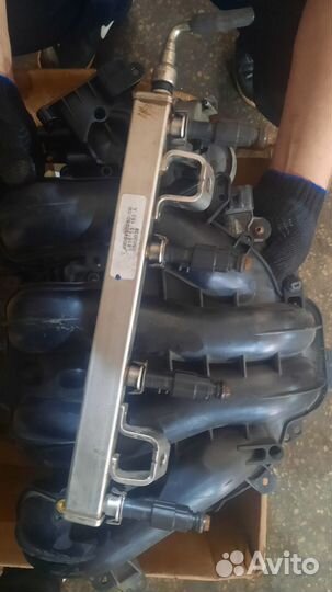 Впускной коллектор в сборе пежо 307