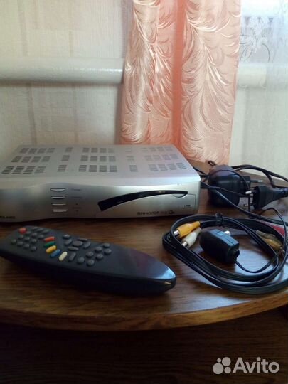 Антенна спутниковая