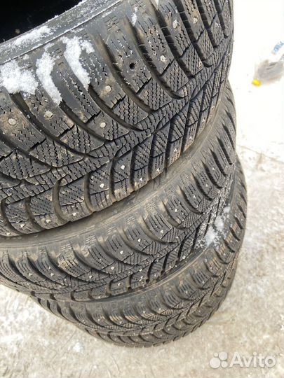 Laufenn X-Fit AT LC01 215/50 R17 90T