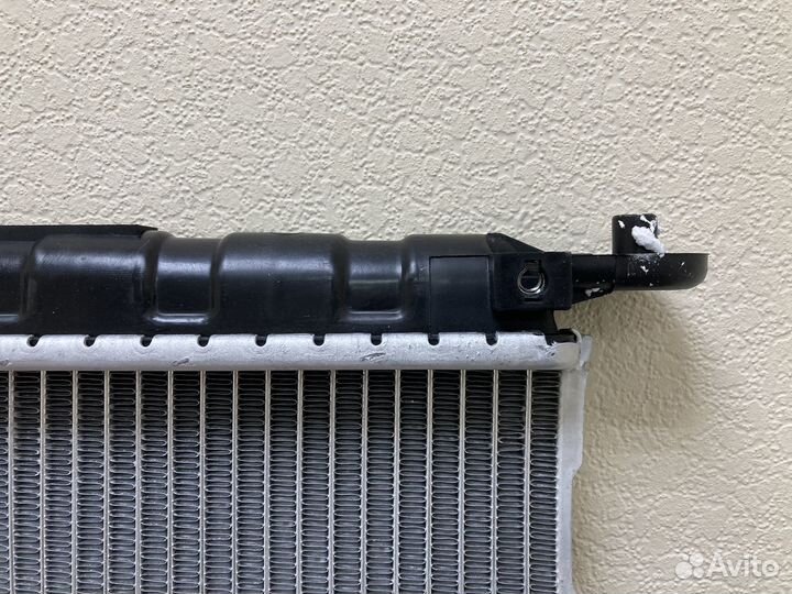 Радиатор охлаждения Хендай Соната 98- АКПП