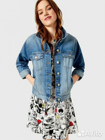 Джинсовка с принтом поп-арт O'stin