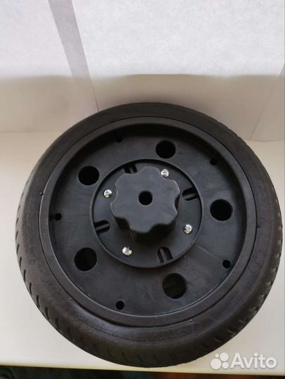 Колесо резиновое EVA 24 см для электромобиля