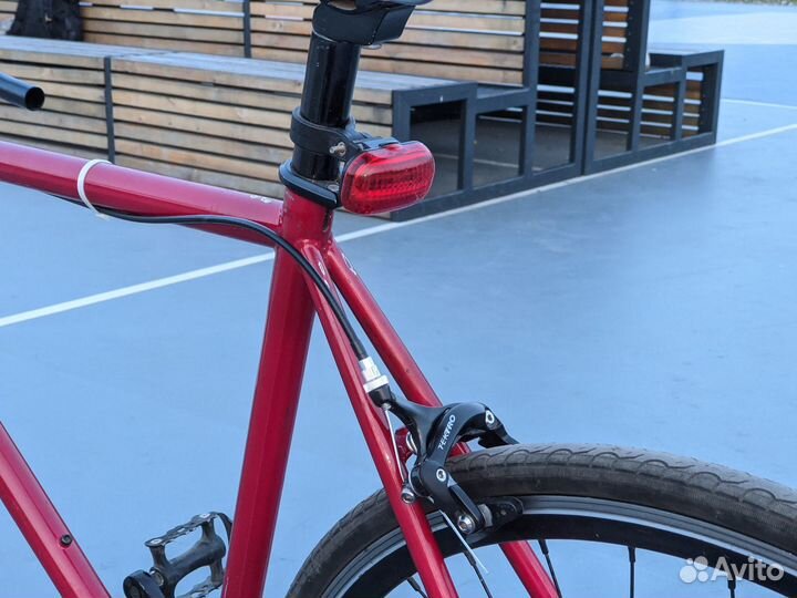 Fuji classic track/red