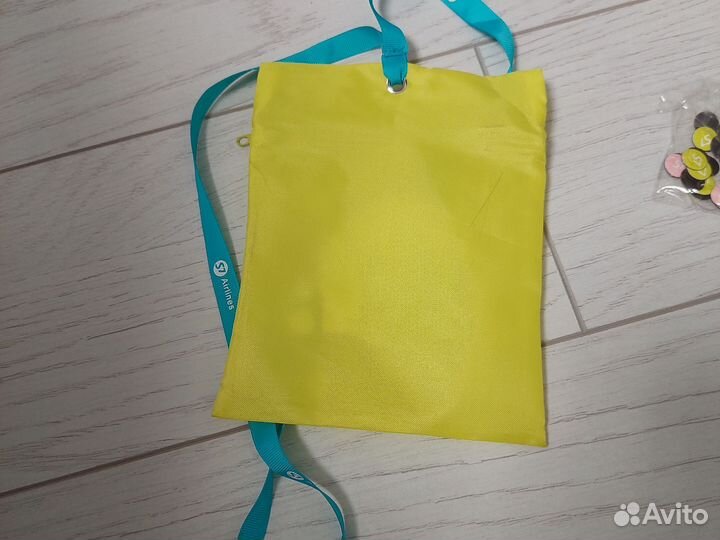 Игра и сумочка в