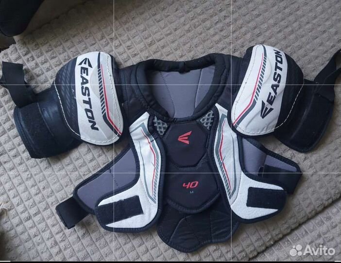 Нагрудник хоккейный детский