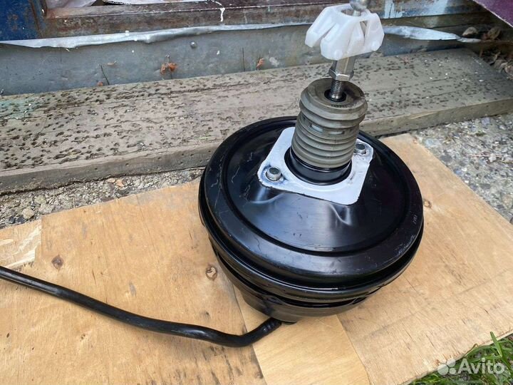 Вакуумный audi A4 A5 Q5 2.0 diesel