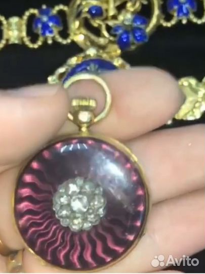 Золотые старинные карманные часы