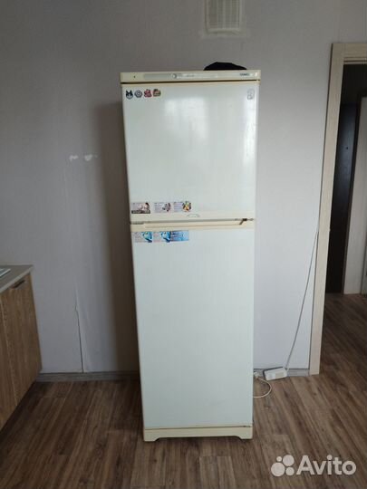 Холодильник