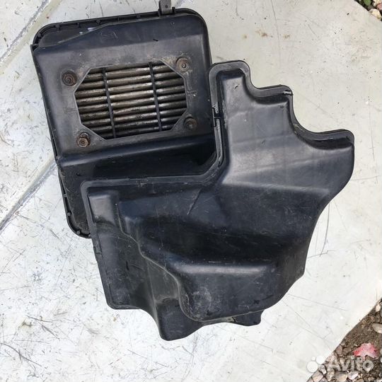 Корпус воздушного фильтра Митсубиси рвр Н23В