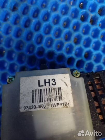 Подрулевой переключатель Hyundai Sonata NF G4KC