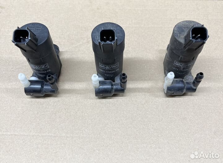 Насос омывателя лобового стекла Volvo XC70 XC90