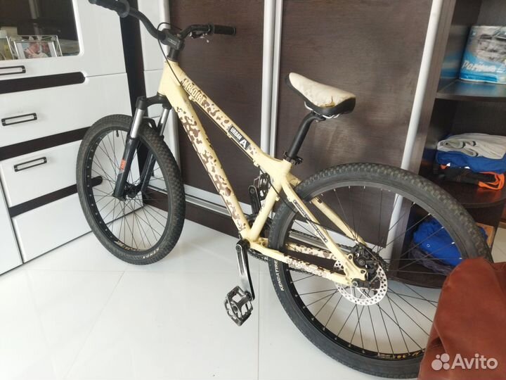 Велосипед Atom