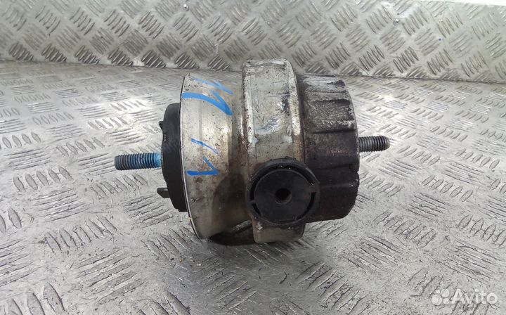 Подушка двигателя бензиновая Audi A6 4F/C6 2005