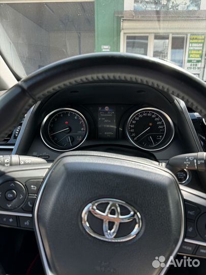 Toyota Camry 2.5 AT, 2021, 85 000 км