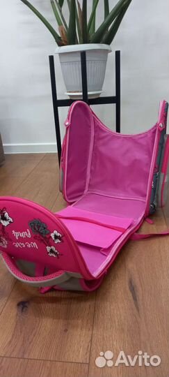 Школьный рюкзак