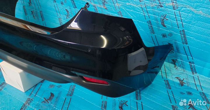 Задний бампер Toyota Camry 70 в сборе Оригинал