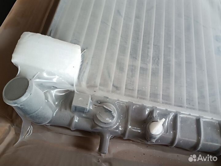 Радиатор охлаждения на hyundai accent