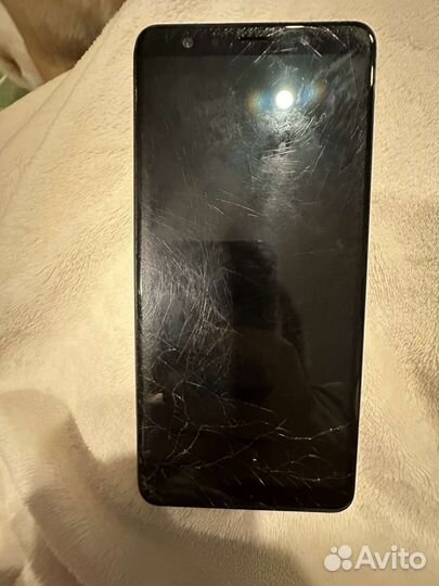 Телефон samsung A7 2018