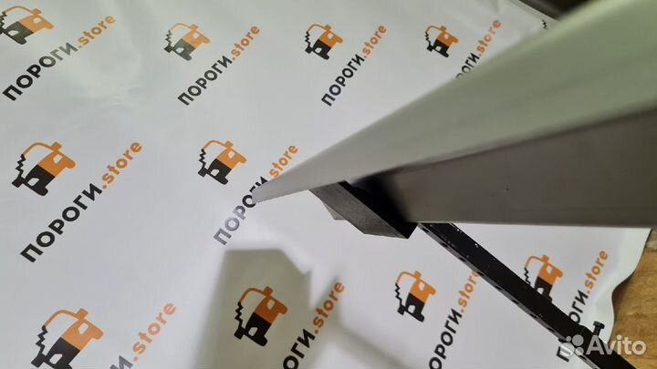 Ремкомплект порогов Ford Focus 2 кузовной