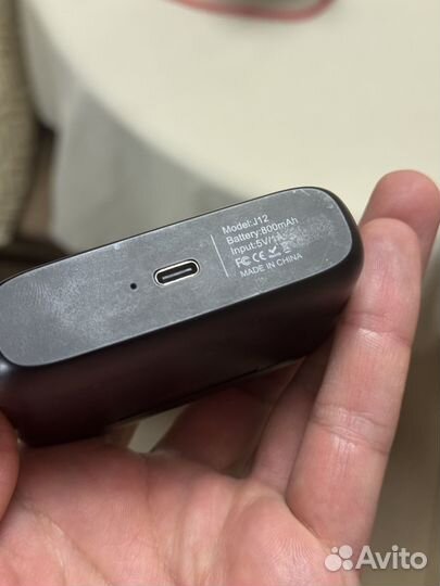 Беспроводной микрофон Ulanzi J12