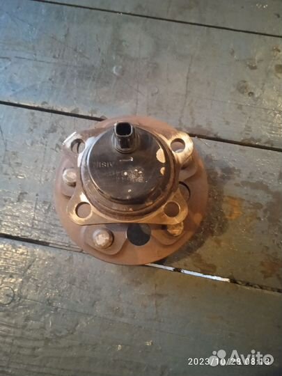 Задняя ступица Тойота 150